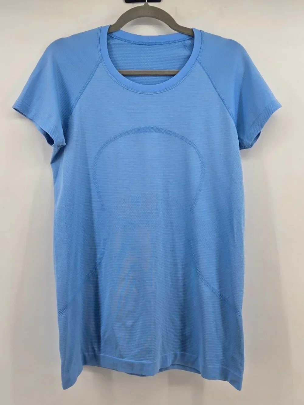 Lululemon Swiftly Tech Short-Sleeve Shirt 2.0 - 12 Blue